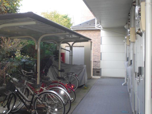 レオパレスクレスト
