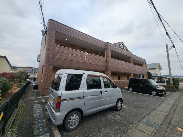 イーストヒルズ