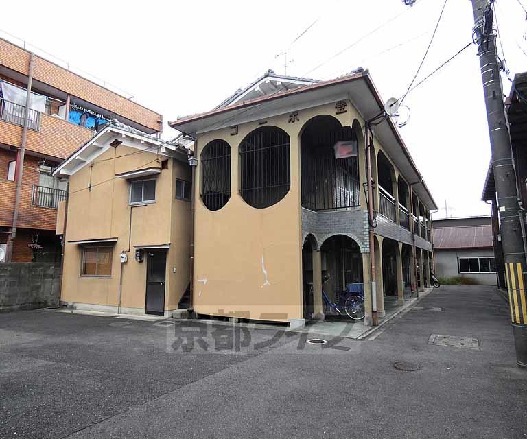 コーポ登(2K/1階)
