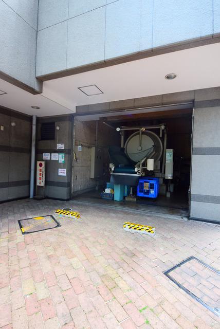 ＪＲ東海道本線 横浜駅 徒歩7分 12階建 築33年