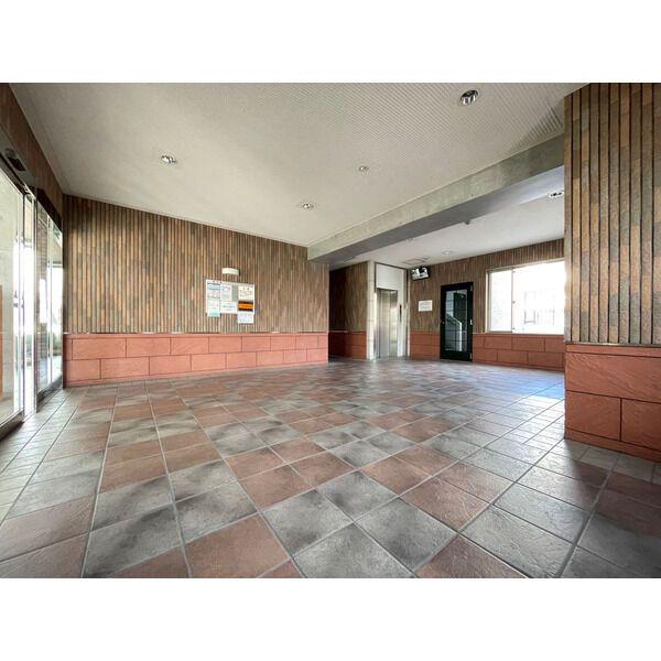 アヴァンセ陣原駅前