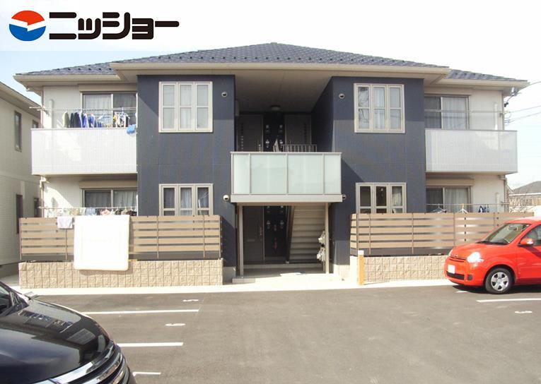 ファミーユ森岡B棟(2LDK/1階)