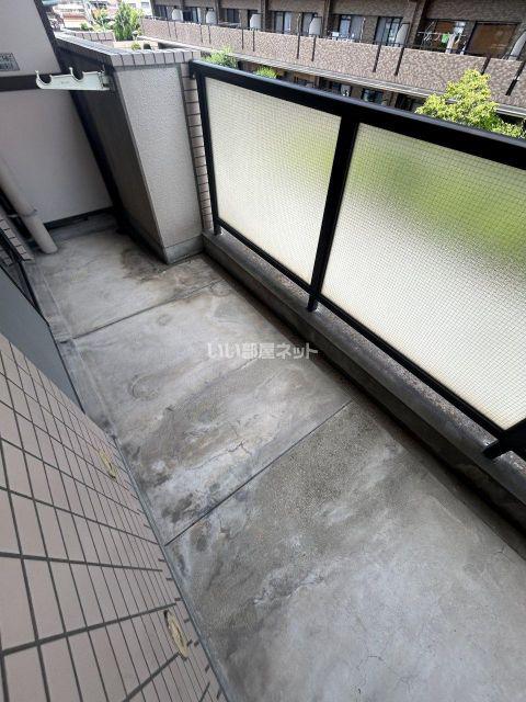 ロイヤルハイツ松ヶ丘