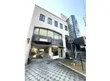 メゾンドゥアテリア