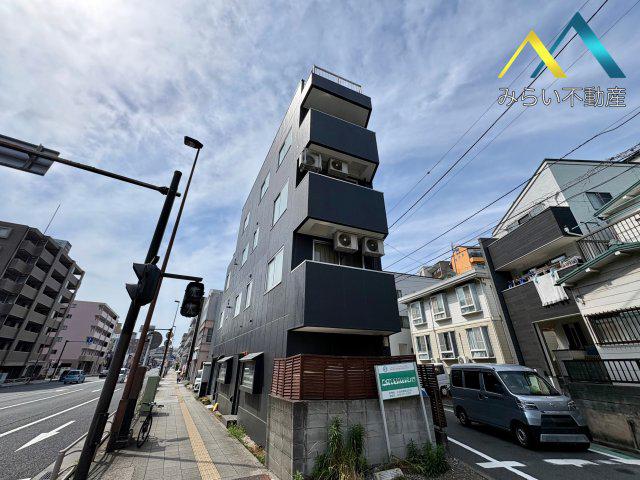 リアークビルディング