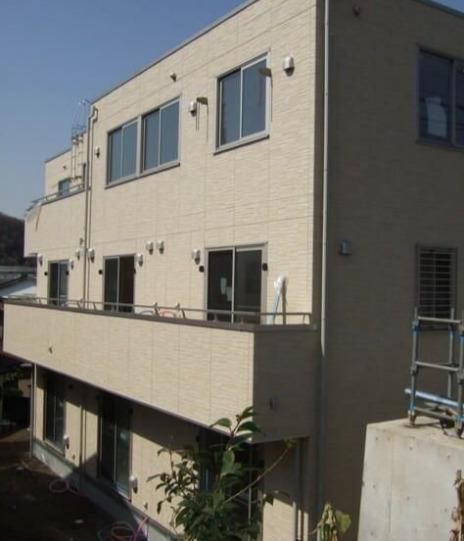 相鉄本線 西谷駅 徒歩9分 3階建 築18年