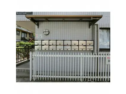 カレッジコートセイセキ(1K/3階)の外観写真