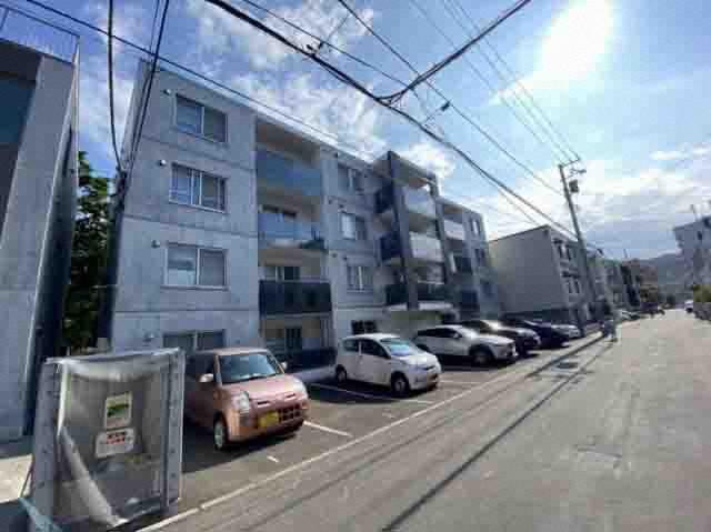 ヴィレッジ円山南