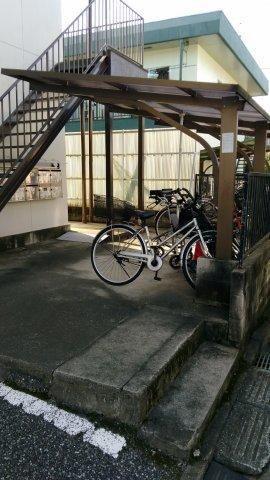 CHUハイツB