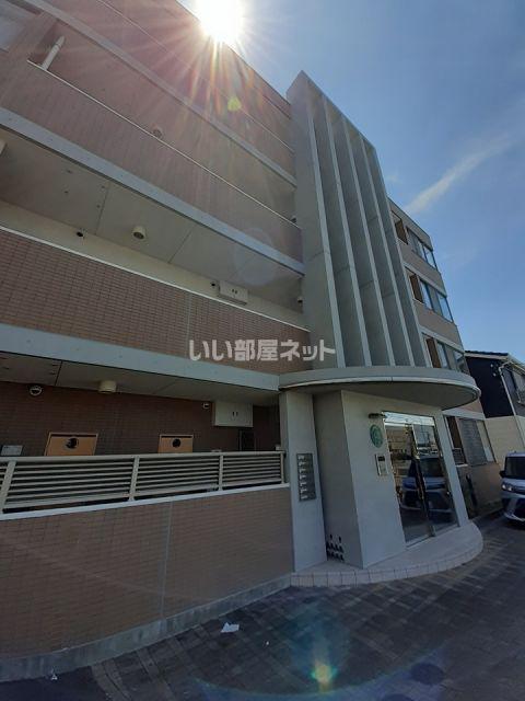 CASA ABITARE