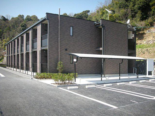 レオネクストSAZANKA