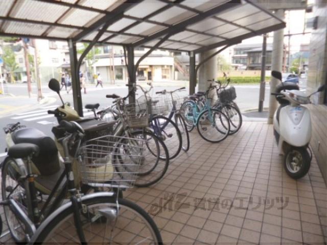 山岡マンション