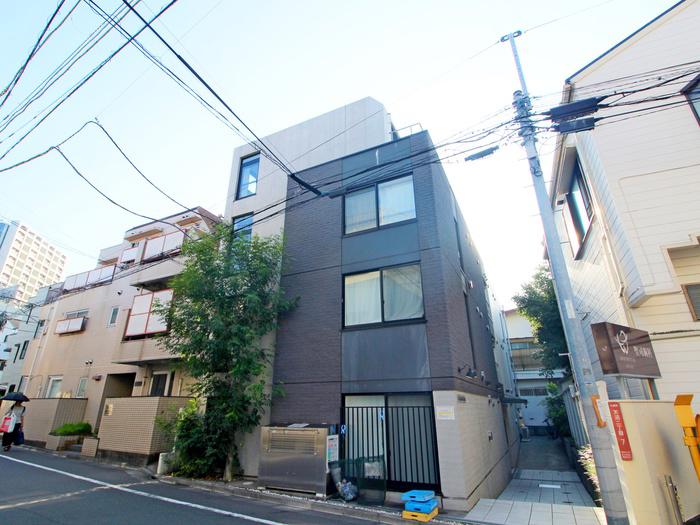 LA PERLA OGIKUBO