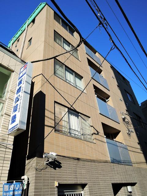 都営三田線 板橋本町駅 徒歩3分 5階建 築32年