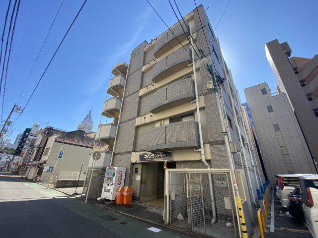ドール栄5丁目