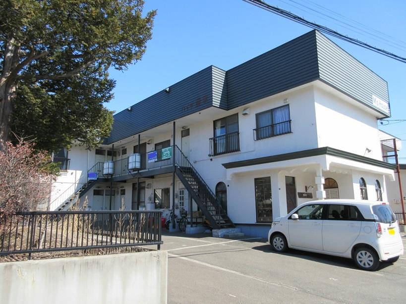 MS HOUSE