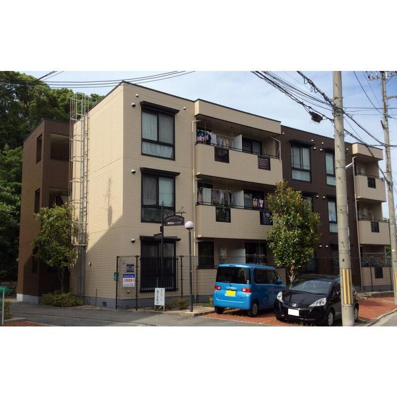 岡田山ハイツ B棟