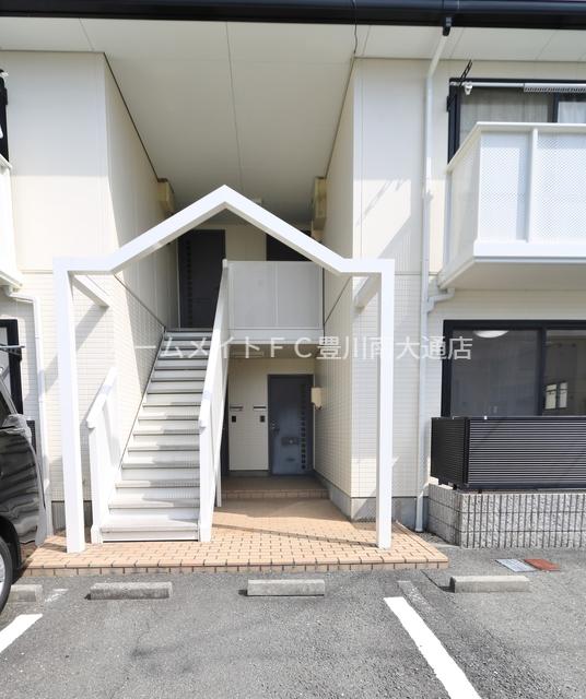 グリーンステージ東橋良 A