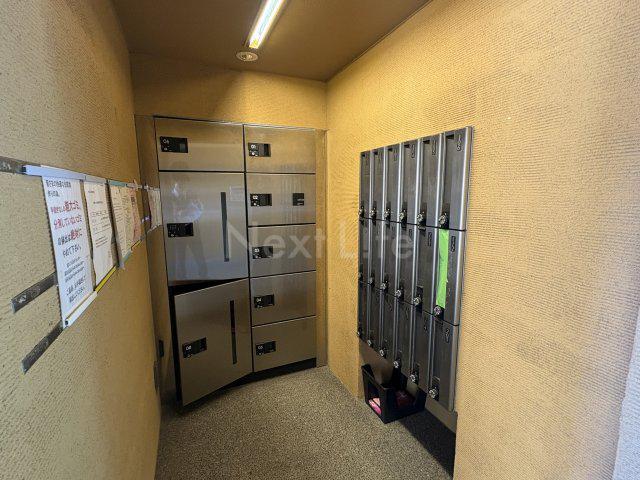 ＪＲ京浜東北線 鶴見駅 徒歩7分 3階建 築18年