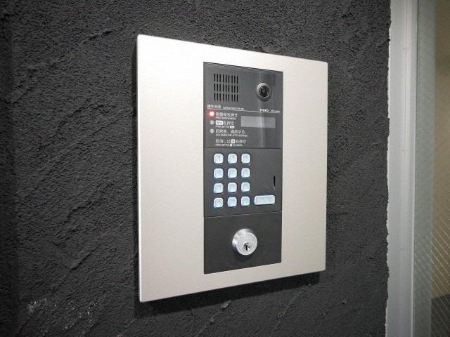 プロモーションイースト