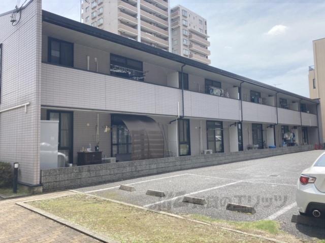 レオパレスヴィヴェール