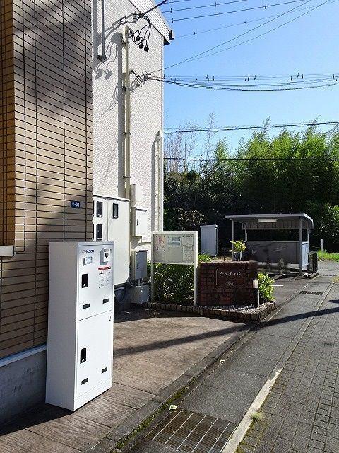 シュティル