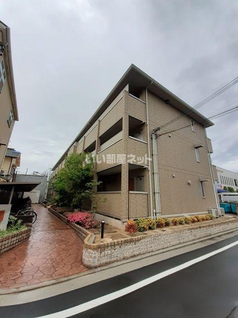WISTERIA PLACE