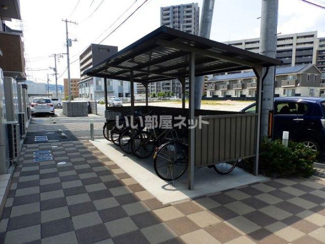 ウィルコート小郡給領町 C・D C棟
