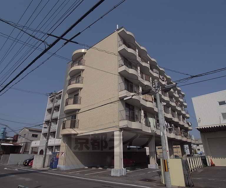 セレーノ塔南