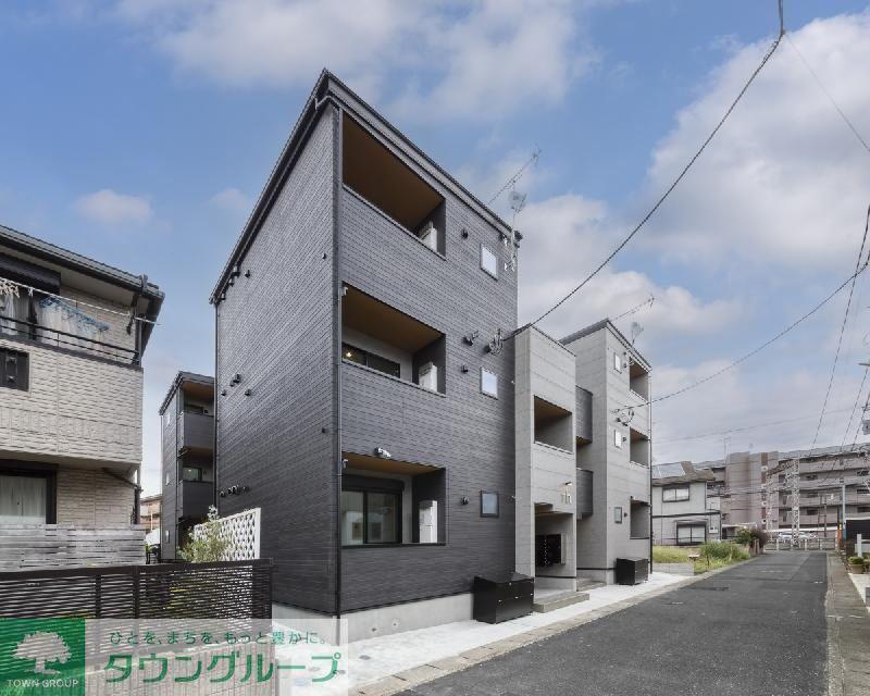 THE BASE 高座渋谷