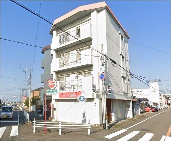 深山マンション