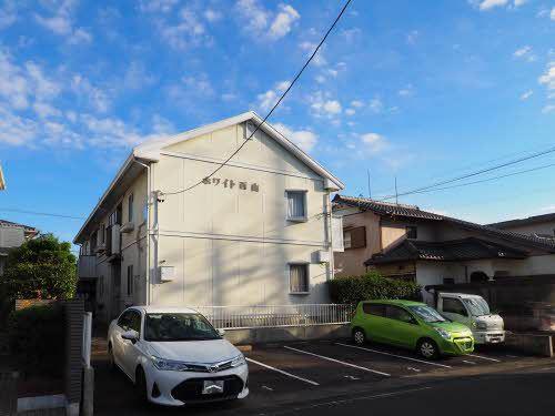 ホワイト西山