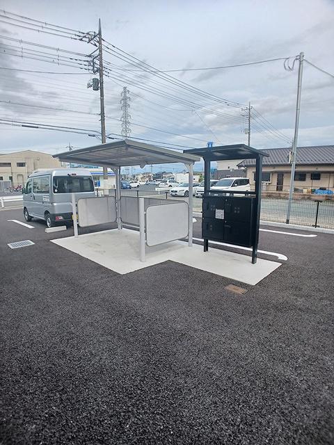 ネオヴィレッジ