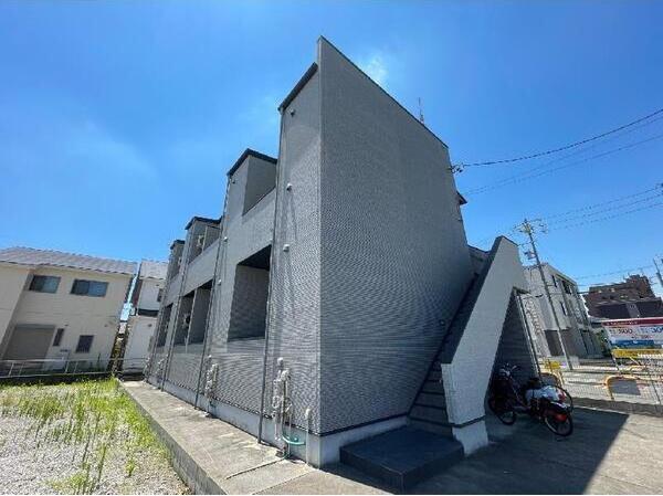 地下鉄東山線 高畑駅 徒歩13分 2階建 築12年