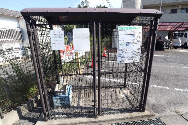 ＪＲ吉備線 総社駅 徒歩11分 3階建 築25年