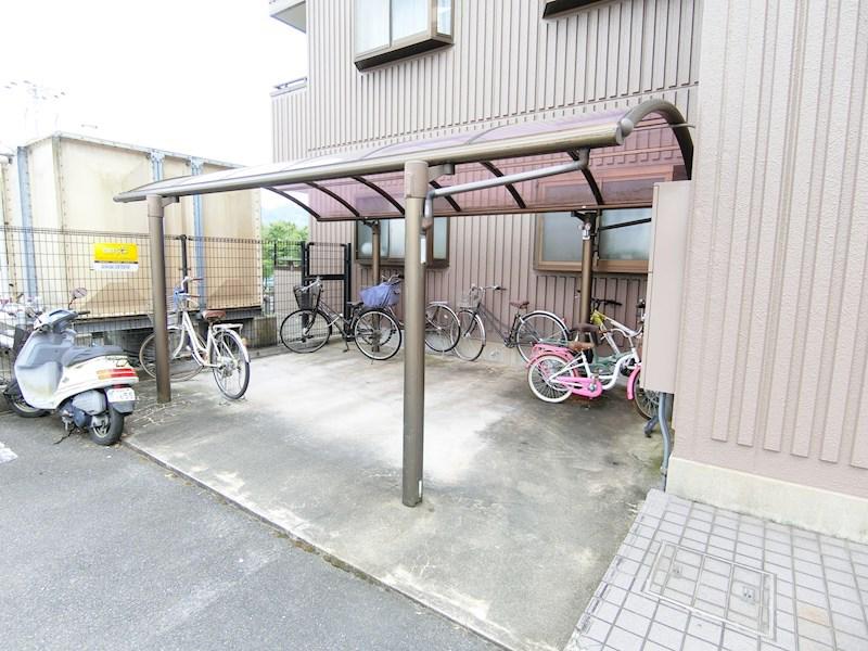 ファミーユ千代田