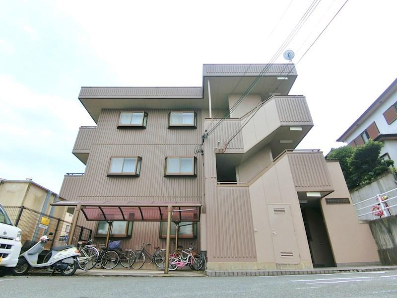 ファミーユ千代田