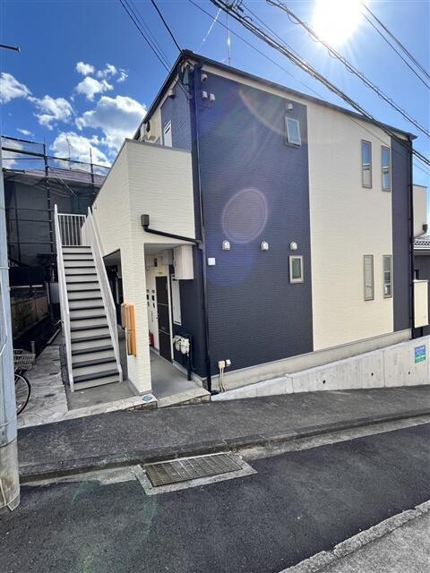 ヒルズ反町