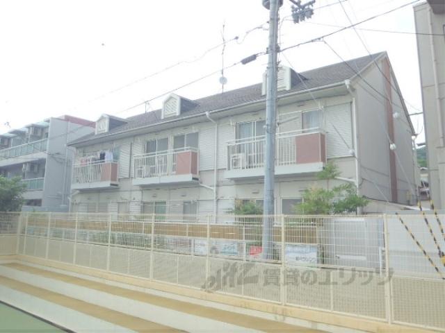 メゾン山城1