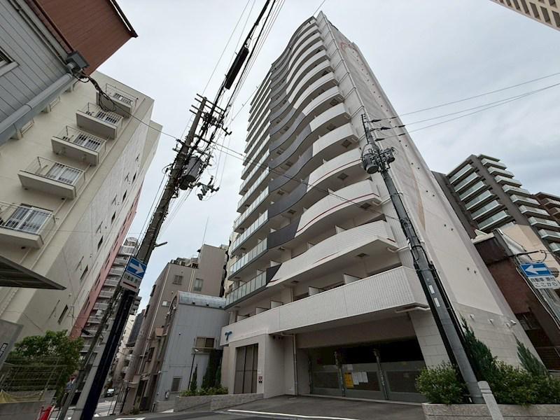 セレニテ三宮リアン