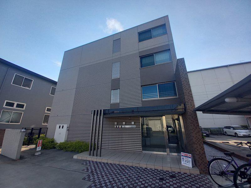 アイリス