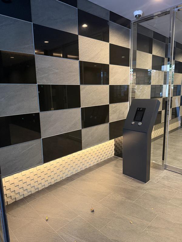 クレストコート上野(3LDK/14階)の間取り写真