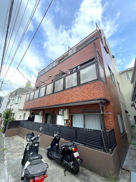 ハイツ秋山 南西向き明るい1階 駐輪場あり E