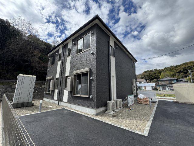 T-VILLAGE