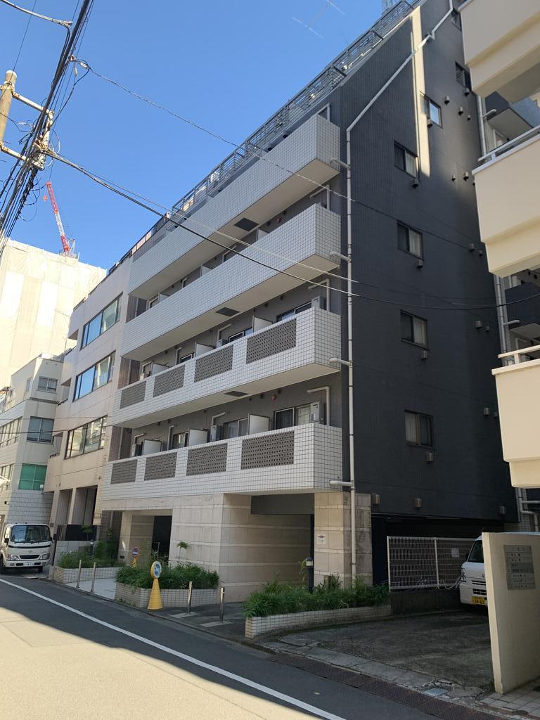 ラグジュアリーアパートメント本郷