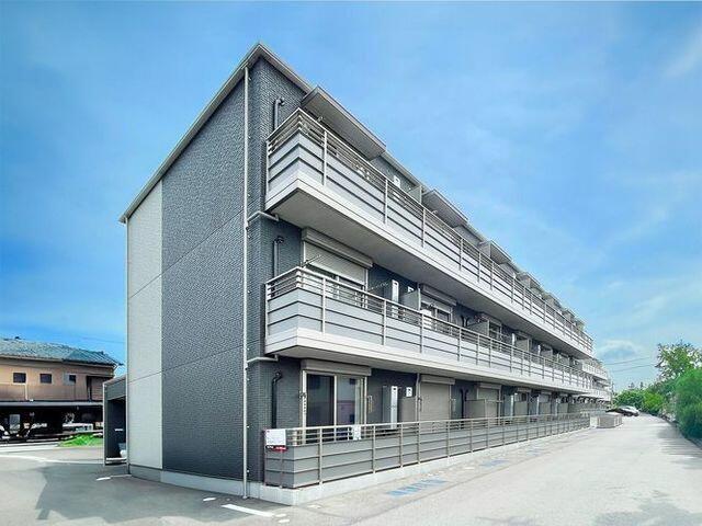 千葉都市モノレール 桜木駅(千葉) 徒歩13分 3階建 築4年