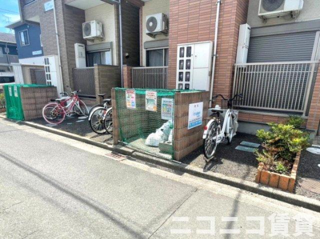 ウエストヴィレッジ
