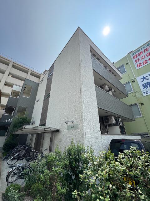 ＪＲ阪和線 堺市駅 徒歩8分  築8年