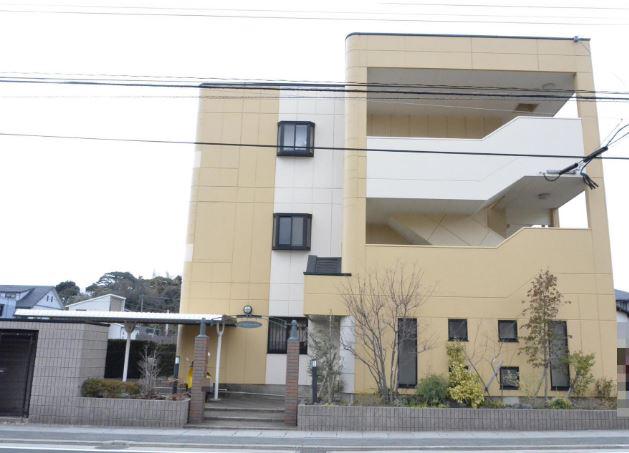 ロイヤルシャトー片山