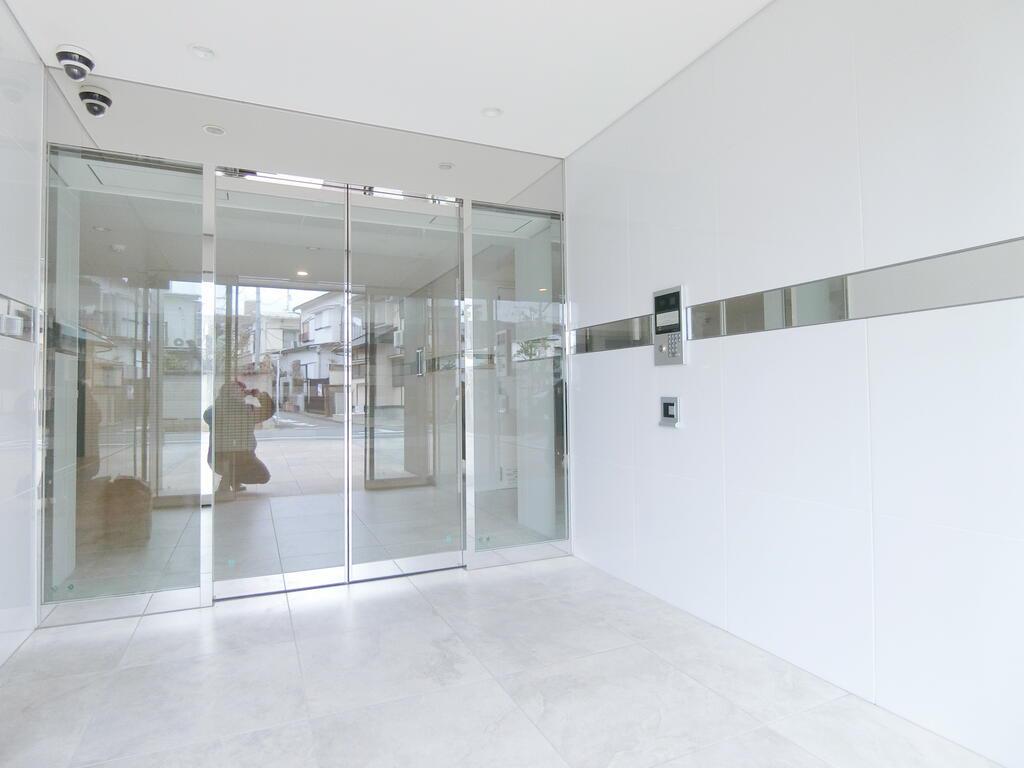PREMIUM CUBE 世田谷MO